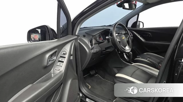 Chevrolet (GM Daewoo) The New Trax 2018 Черный из Кореи, фото 2