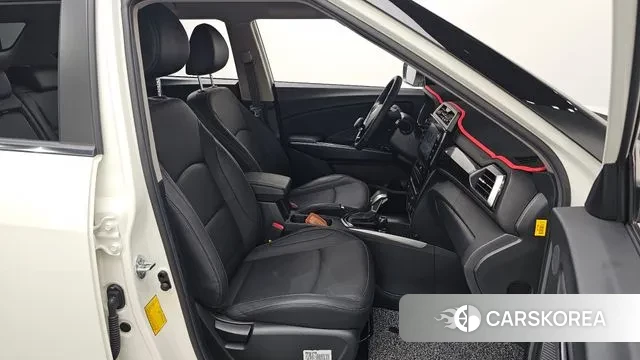 Ssangyong The New Tivoli Air 2023 Белый из Кореи, фото 2