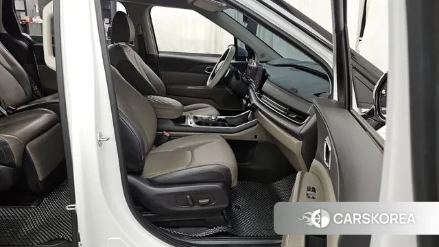 Kia The New Carnival 4th Generation 2024 Белый из Кореи, фото 2