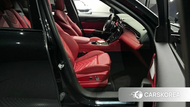 Maserati Grecale 2023 Черный из Кореи, фото 2