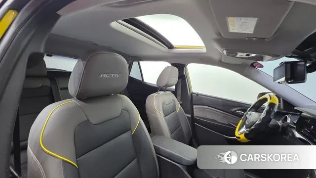 Chevrolet (GM Daewoo) Trax Crossover 2023 Желтый из Кореи, фото 2