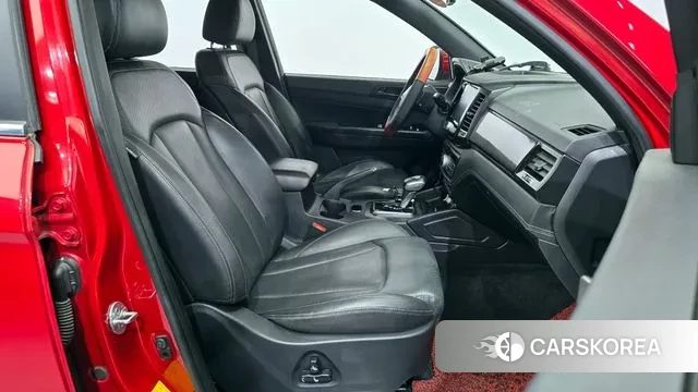 Ssangyong Rexton Sports Cannes 2019 Красный из Кореи, фото 2