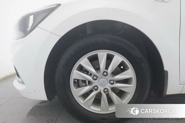 Hyundai Yuedong 2019 Белый из Китая, фото 2