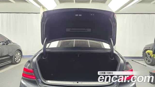 Genesis G90 id 2608302 из Кореи 2