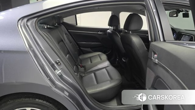 Hyundai Avante AD 2018 Серый из Кореи, фото 2