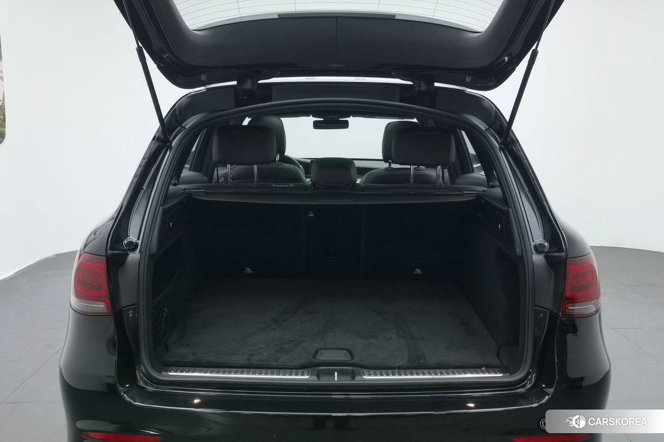 Mercedes-Benz GLC 2022 Черный из Китая, фото 2