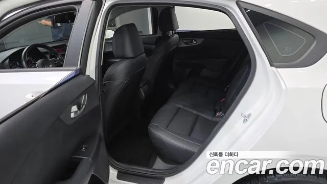 Kia Come New K3 2021 Белый из Кореи, фото 2