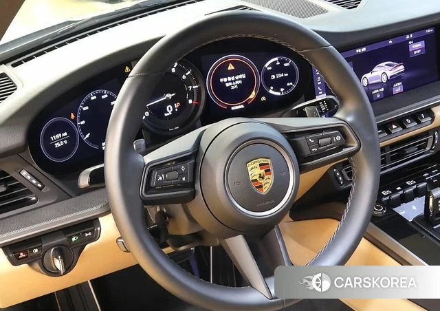 Porsche 911(992) 2021 Белый из Кореи, фото 2