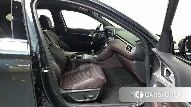Genesis The New G70 2023 Серый из Кореи, фото 2