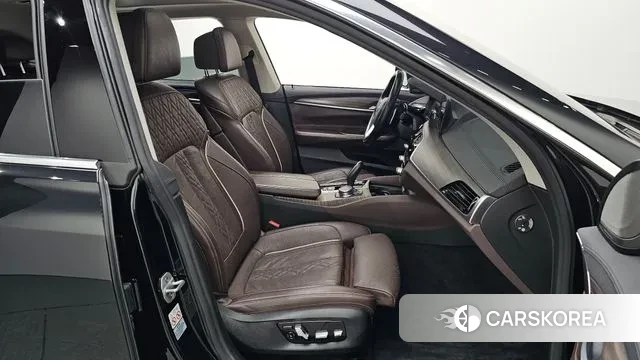 BMW 6 Series GT (G32) 2018 Черный из Кореи, фото 2