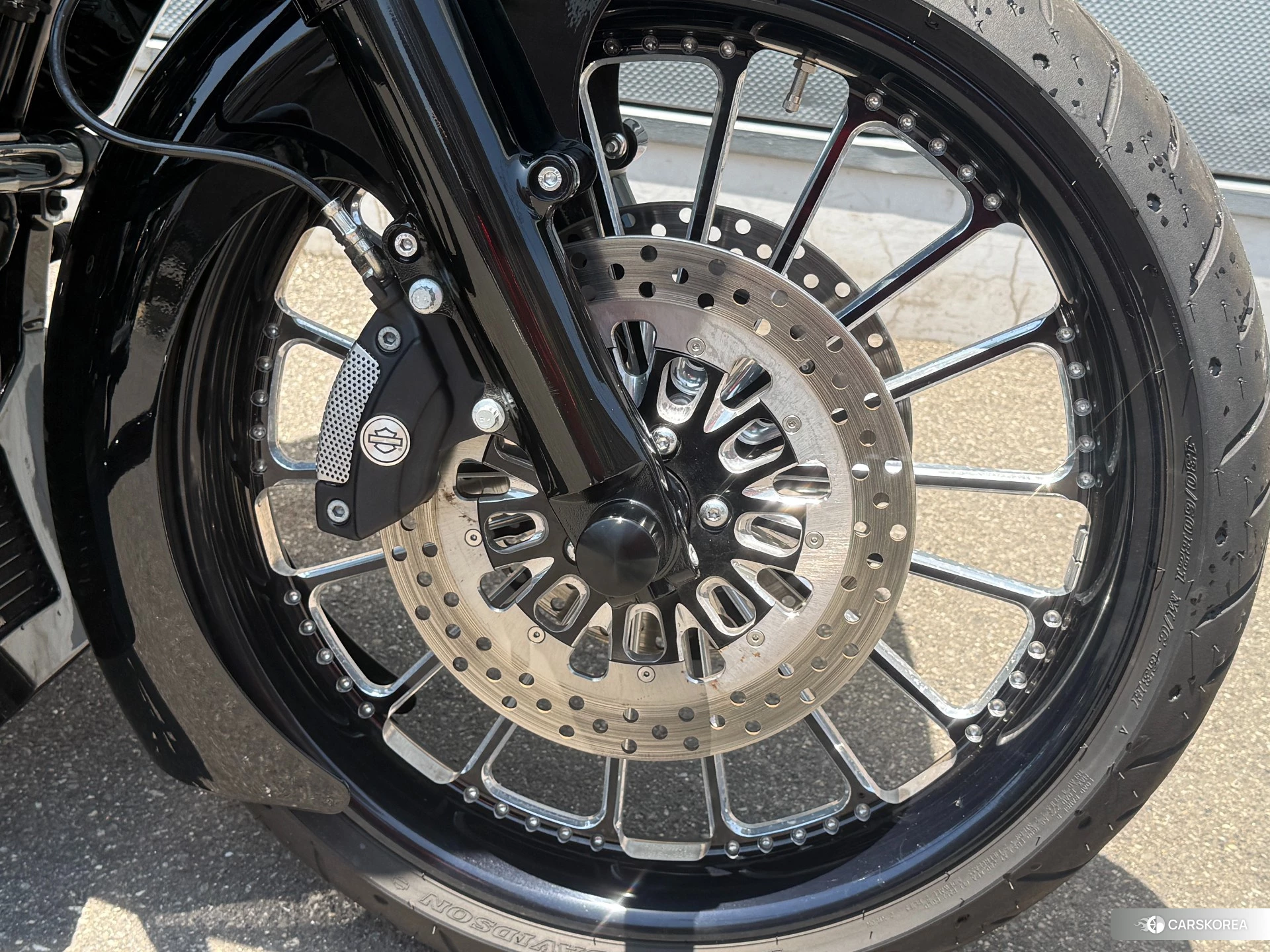 Harley-Davidson Road Glide FLTRXS1750 2019 из Японии, фото 3