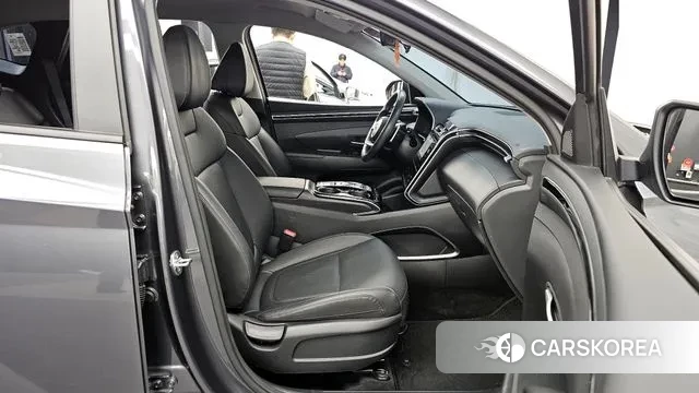 Hyundai Tucson (NX4) 2023 Серый из Кореи, фото 2