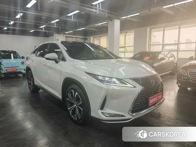 Lexus RX 2021 Белый из Китая, фото 2