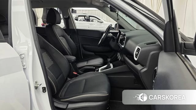 Hyundai Venue 2019 Белый из Кореи, фото 2