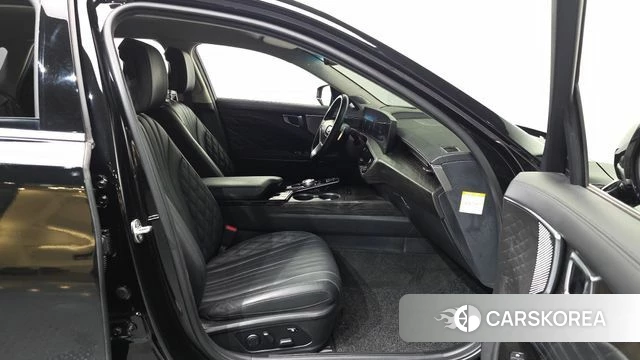 Kia K8 Hybrid 2022 Черный из Кореи, фото 2