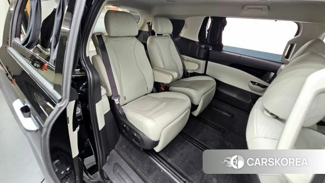 Kia Carnival 4th generation 2022 Черный из Кореи, фото 2