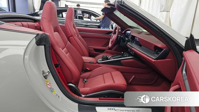 Porsche 911(992) 2023 Жемчужный цвет из Кореи, фото 2