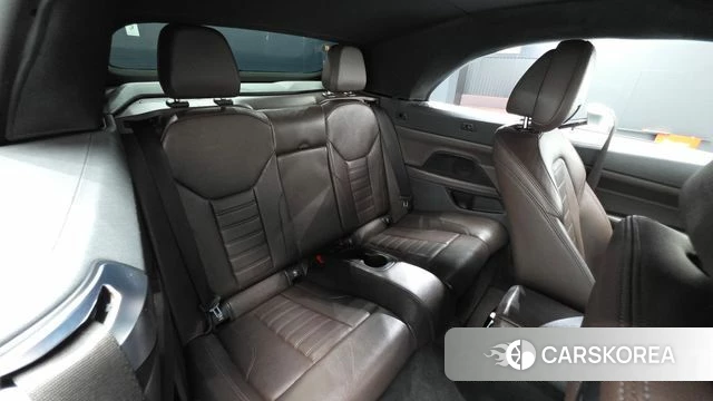 BMW 4 Series (G22) 2021 Черный из Кореи, фото 2