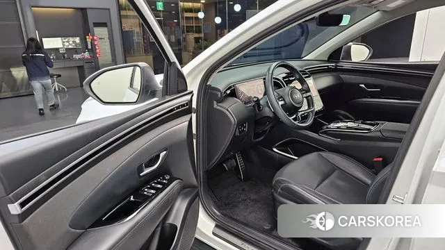 Hyundai Tucson Hybrid (NX4) 2022 Белый из Кореи, фото 2