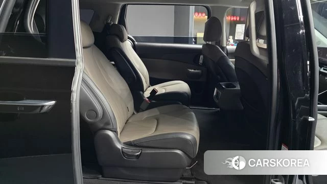 Kia The New Carnival 4th Generation 2024 Черный из Кореи, фото 2