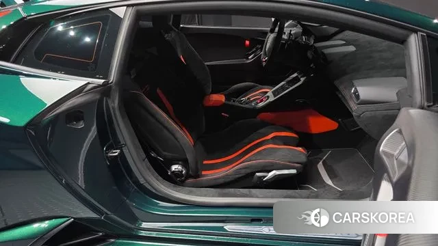 Lamborghini Huracan 2023 Зеленый из Кореи, фото 2