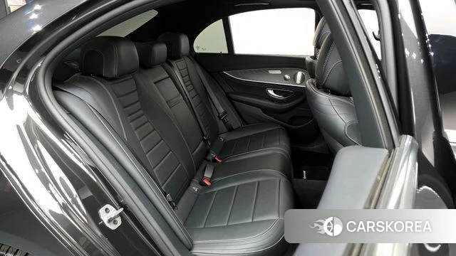 Mercedes-Benz E-Class W213 2021 Серый из Кореи, фото 2