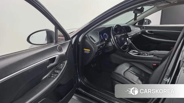 Hyundai Sonata (DN8) 2020 Серый из Кореи, фото 2