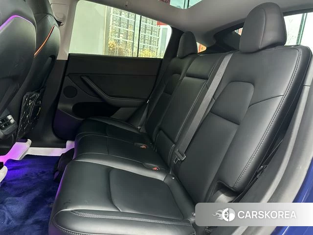 Tesla Model Y 2023 Синий из Китая, фото 2
