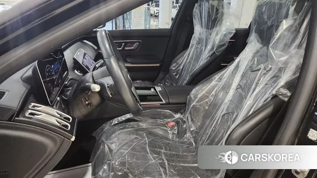 Mercedes-Benz S-Class W223 2024 Черный из Кореи, фото 2