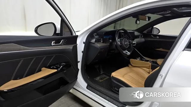 Kia K5 3rd generation 2022 Белый из Кореи, фото 2