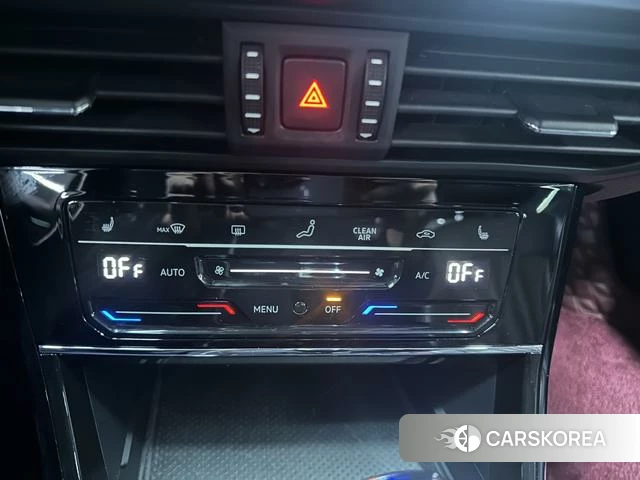 Volkswagen Passat 2022 Черный из Китая, фото 2