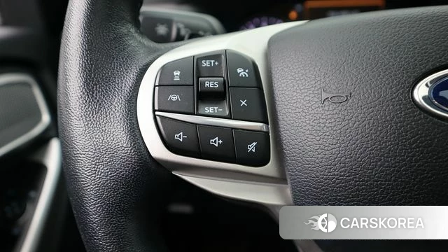 Ford Explorer 6th Generation 2020 Белый из Кореи, фото 2