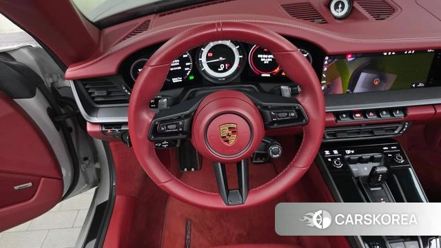 Porsche 911(992) 2021 Серебристо-серый из Кореи, фото 2