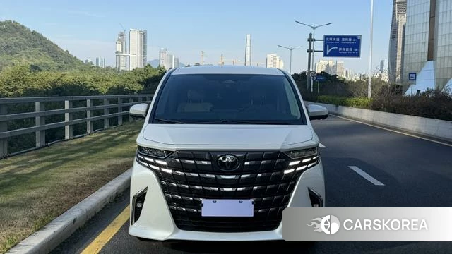 Toyota Elfa 2024 Белый из Китая, фото 2