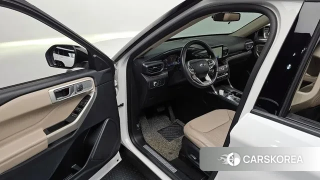 Ford Explorer 6th Generation 2020 Белый из Кореи, фото 2