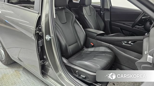 Hyundai The New Avante (CN7) 2023 Серый из Кореи, фото 2