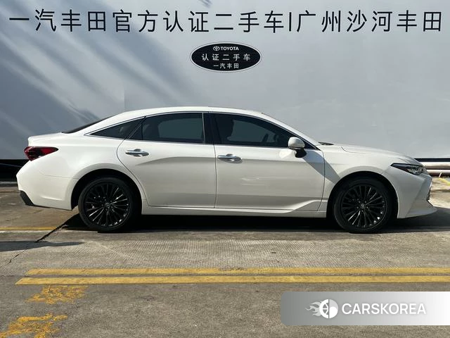 Toyota Asian dragon 2021 Белый из Китая, фото 2