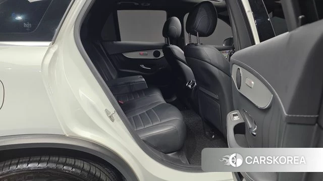Mercedes-Benz GLC-Class X253 2021 Белый из Кореи, фото 2