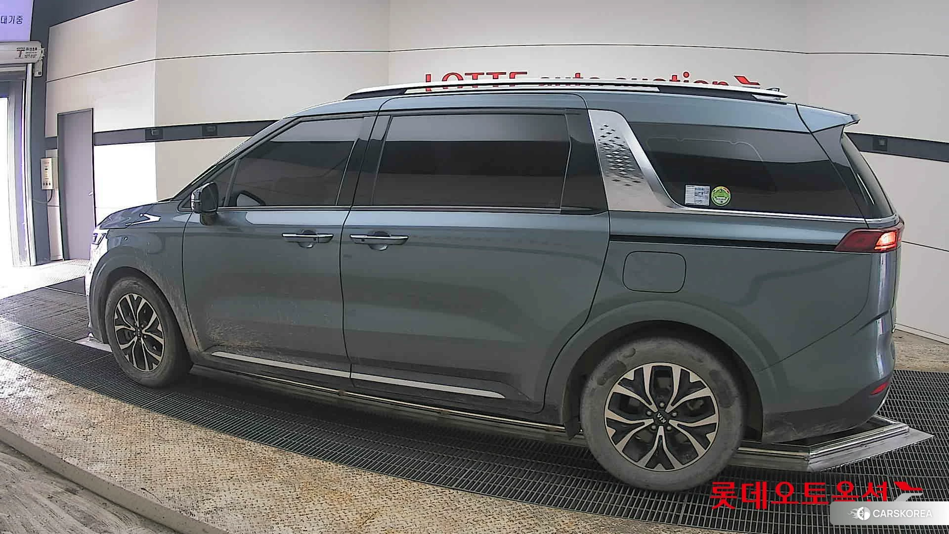 Kia Carnival 2021 Astra Blue из Кореи, фото 2