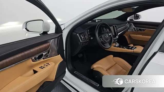 Volvo S90 2021 Белый из Кореи, фото 2