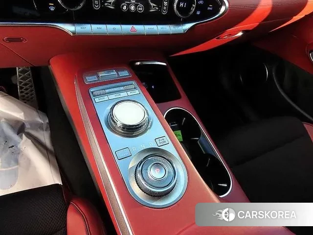 Genesis GV70 2023 Серый из Кореи, фото 2