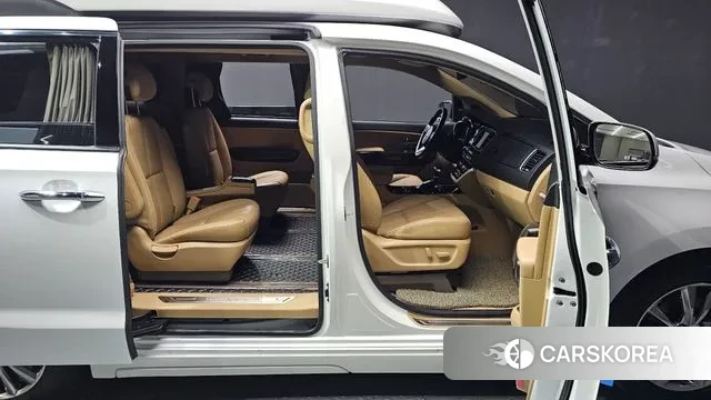 Kia The New Carnival 2018 Белый из Кореи, фото 2