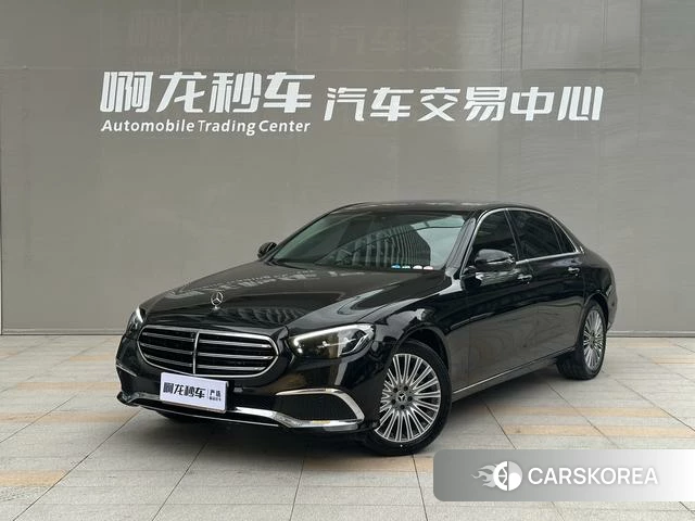 Mercedes-Benz E-class 2023 Черный из Китая, фото 2