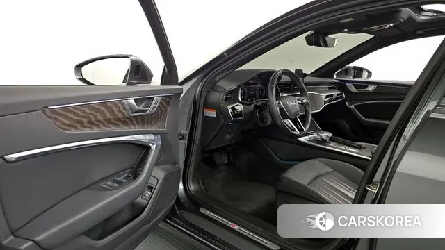 Audi A6 (C8) 2020 Серый из Кореи, фото 2