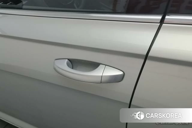 Volkswagen Lavida 2021 Желтый из Китая, фото 2