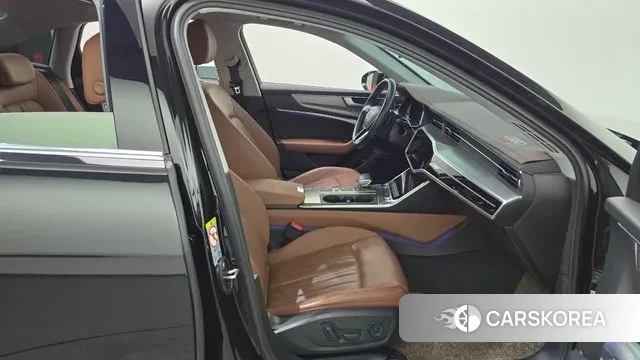 Audi A6 (C8) 2021 Черный из Кореи, фото 2