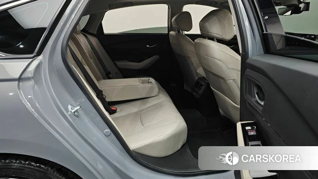Honda Accord 11th Generation 2024 Серебристо-серый из Кореи, фото 2