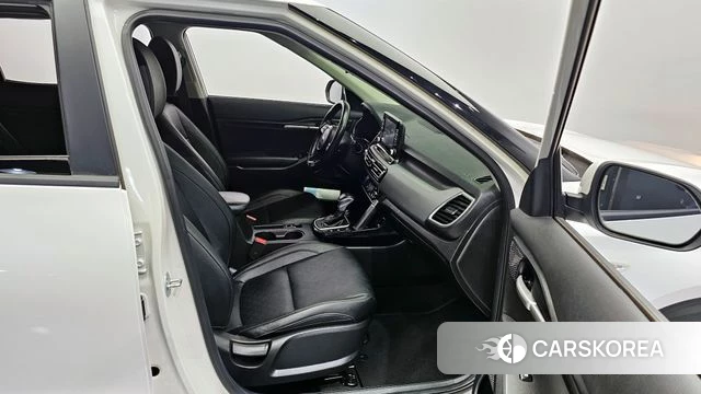 Kia Seltos 2019 Белый из Кореи, фото 2