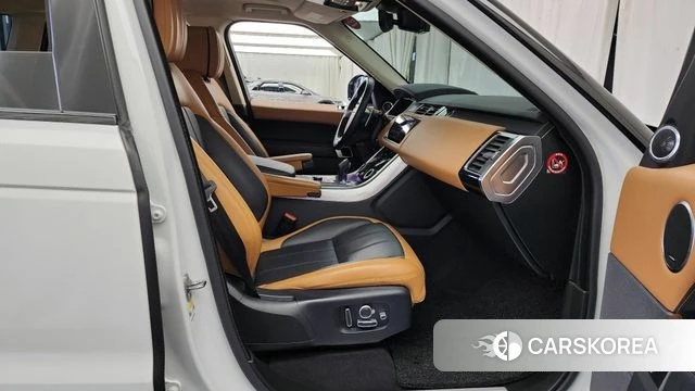 Land Rover Range Rover Sport 2nd Generation 2018 Белый из Кореи, фото 2