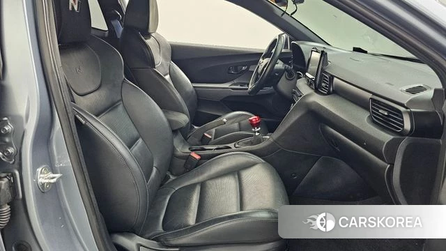 Hyundai Veloster (JS) 2018 Серебристо-серый из Кореи, фото 2